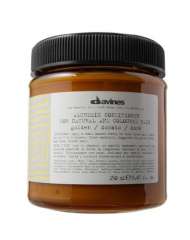 Davines Alchemic Conditioner - Кондиционер для натуральных и окрашенных волос золотой 250 мл Davines (Италия) купить по цене 3 820 руб.