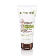 Yves Rocher - Мягкий крем для мытья волос с боярышником, тюбик 200 мл Yves Rocher (Франция) купить по цене 264 руб.